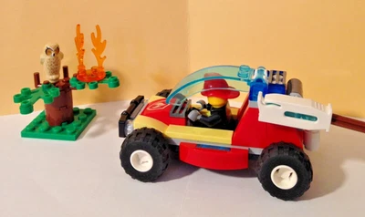 Lego set 60247 Forest Fire - Town/City/Fire - With cty1105 Fire Fighter/Owl - Image 1 of 4