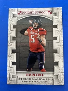 2017 Panini - Knight School Patrick Mahomes II #KNS-PM (RC) - Bild 1 von 4