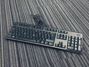 DAMAGED Dell KB212-B QuietKey FRENCH Wired USB Standard Keyboard (Black) - Picture 1 of 3