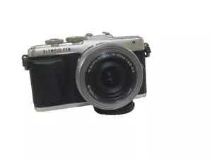 Olympus PEN lite E-PL7 1080p 16MP 14-42mm Lens, with Memory Card - Picture 1 of 15