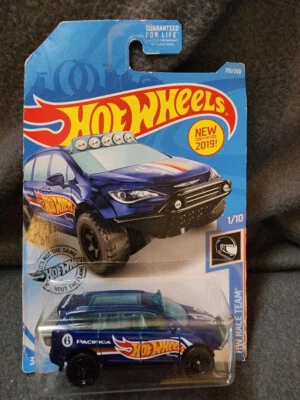 2019 HOT WHEELS RACE TEAM CHRYSLER PACIFICA DIECAST 1/10 - Image 1 of 4