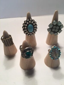 Jewelry Costume Rings Expandable Sizes Missing Stones Lot of 5 - Picture 1 of 6