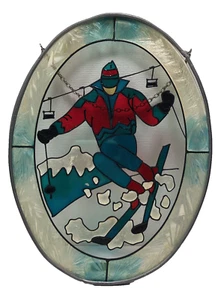 SONNENFÄNGER SKIFAHRER ovale Form Fensterkunst mit hängender Kette 7,25 Zoll - Bild 1 von 6