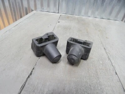 16-20 Suzuki GSXS1000 GAS FUEL TANK RUBBER CUSHION DAMPER 44542-04K00 - Image 1 of 2