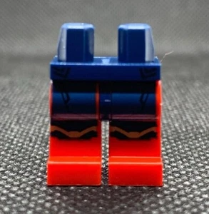 NUEVO LEGO Spiderman Caderas y Piernas Rojas con Armadura Azul Oscuro Borde Rodilla Dorado sh510 - Imagen 1 de 2