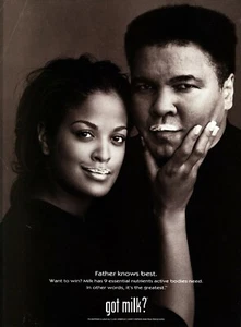 GOT MILK? AD 2001 MUHAMMAD & LAILA ALI ~ FATHER KNOWS BEST - Picture 1 of 1