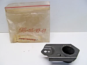 GENUINE JONSERED Husqvarna BUFFER MOUNT 503564901 H11 - Picture 1 of 2