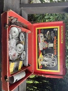 Vintage Erector Set No. 8 1/2 Circa 1950 A.C. Gilbert Co. Ferris Wheel with Case - Picture 1 of 24