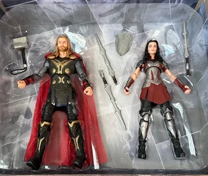 Marvel Studios Legend Series First 10 Years Thor Dark World & Sir Figure 2 Pack - Bild 1 von 3