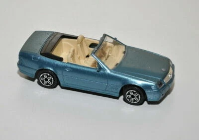 Modello auto Burago Mercedes 300 SL Cabrio scala 1:43 Azzurro - Immagine 1 di 4