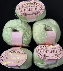 Lot of 5 cakes of 100% Australian Lambswool Delphi Yarn, 40g each - Light green - Picture 1 of 5