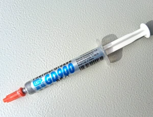 GD900 Wärmeleitpaste 3g Spritze CPU GPU Prozessor PC Laptop Kühlpaste Thermopast - Bild 1 von 4