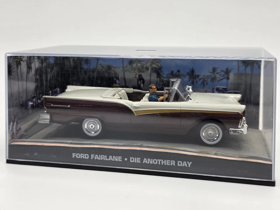 1/43 1957 Ford Fairlane 500 Skyliner - Die Another Day / James Bond | Model Car - Image 1 of 1