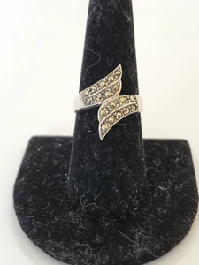Lovely Vintage Sterling Silver 925 Marcasite Bypass Design Ring- Sz 7.75 - Picture 1 of 9