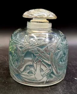 Vintage R. LALIQUE "Epines" 1920's Glass Perfume Scent Bottle W/ Blue Accents !! - Picture 1 of 4