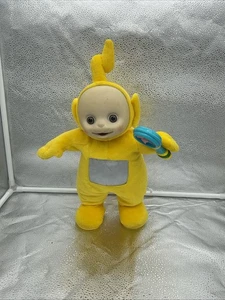 Teletubbies Laa Laa Talking Interactive Plush Works plays music lights up - Picture 1 of 4