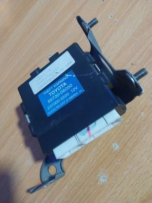 2000-2003 Toyota Solara Theft Locking Module 89730-06050 - Image 1 of 4