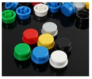 7 CAPPUCCIO PULSANTE 12X12 mm Tact Switch 7 COLORI mini micro rosso blu verde cs - Picture 1 of 1