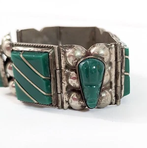 Silver Green Onyx Panel Carved Mask Cuff Bracelet Mexico Vtg - Picture 1 of 12