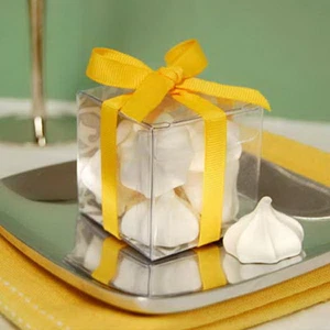 100 Clear PVC 9X9cm Boxes FREE Silver Base Christening Wedding Bomboniere Favor - Picture 1 of 3