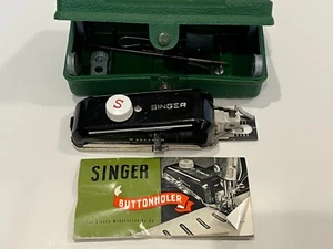 Vintage Singer Buttonholer W654321N Featherweight Kit w/ Case & Accessories - Picture 1 of 3