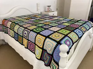 Hand Crafted Multicolour Granny Squares Large Crochet Blanket 225 cm x 210 cm - Picture 1 of 17