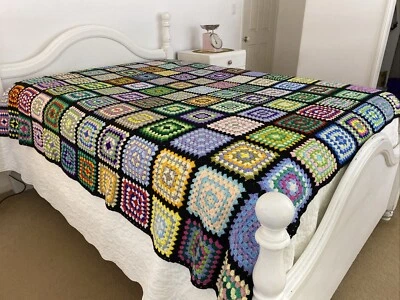 Hand Crafted Multicolour Granny Squares Large Crochet Blanket 225 cm x 210 cm - Image 1 of 4
