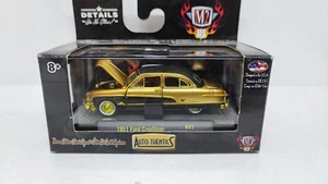 M2 Machines Ford Crestliner Chase 250 PCs Rare - Bild 1 von 4