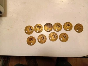 10 llaves vintage de latón macizo todas marcadas '96 - Imagen 1 de 4