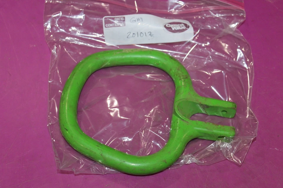 Used Green Machine Handle. Part GM-20101-2. 201012. GM201012 - Image 1 of 1