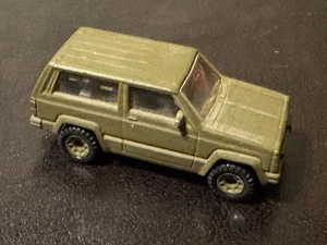 Matchbox 1986 Jeep Cherokee Diecast Toy Car Truck  - Picture 1 of 1