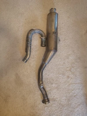 Yz400f Wr400f Wr426f OEM Full Exhuast From (1998-2002) Part Number 5BE-14611-00 - Image 1 of 4