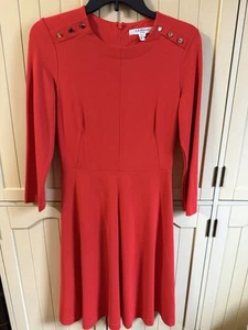 L.K. Vestido BENNETT London Dr. Case Rojo Ajustado Reino Unido 8 EE. UU. 4 Preppy Carrera Moda - Imagen 1 de 7