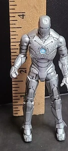 Marvel Iron Man 2 Movie Mark II Hasbro Modellino 3,75" - Foto 1 di 7