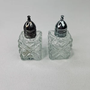Shaker vintage anni '50 Leonard Giappone vetro taglio cristallo miniatura sale e pepe - Foto 1 di 5