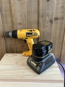 DeWalt Cordless Adj Clutch VSR 14.4V 3/8" Drill Driver DW954 W/charger Work Tool - Picture 1 of 5
