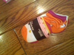 NWT 6 PR GIRLS LOW CUT SOCKS + 3 ELASTIC HAIR BANDS SOCK SIZE 6 - 8.5 BOLD COLOR - Picture 1 of 1