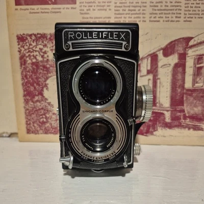 Rolleiflex T twin lens TLR Carl Zeiss Tessar 3.5 75mm Lens Vintage Photography - Image 1 of 4