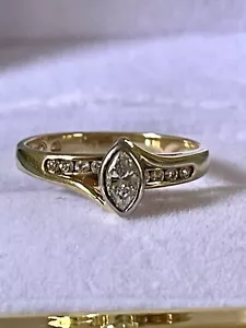 18ct Yellow Gold Marquis Diamond Ring - 2016 Val $2100 - Picture 1 of 11