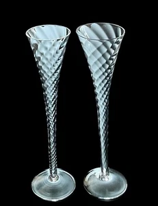 2 Tiffany & Co Trumpet Classic Optic Crystal 10” Champagne Flutes Hollow Stem - Picture 1 of 9