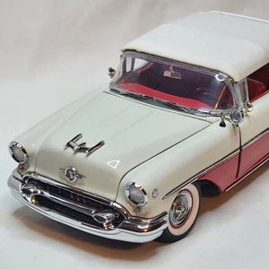 1/24 Diecast Danbury Mint 1955 Oldsmobile Super Eighty-Eight 88 Convertible Car - Picture 1 of 15