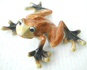 KLIMA K957 Miniature statuette en porcelaine - GRENOUILLE BRUNE N° 1 FROG - Picture 1 of 2