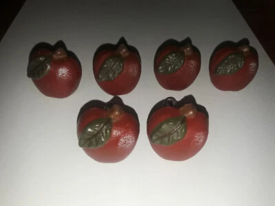 JUEGO DE 6 PERILLAS DE GABINETE DE HIERRO FUNDIDO EN FORMA DE MANZANA PERILLAS DE CAJÓN MANZANAS 1.5" ¡TAN LINDAS! Foto 1 de 4