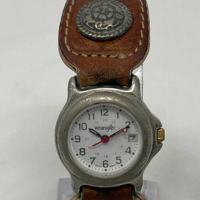 Винтажные женские часы Wrangler 25 мм серебристые дата ковбойский юго-запад новый аккумулятор 8 дюймов - Изображение 1 из 4