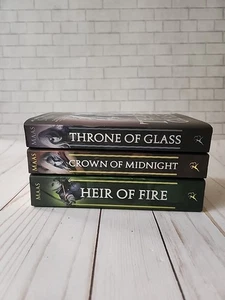 Throne of Glass Paperback Book Lot of 3  Sarah J. Maas Original Covers - Bild 1 von 12