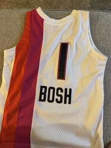 Youth Medium Basketball Jersey Chris Bosh #1 Miami Heat - Picture 1 of 3