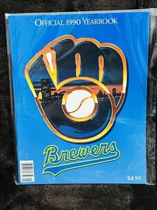 1990 Milwaukee Brewers Official Baseball Team Yearbook Robin Yount Molitor exmt - Picture 1 of 2