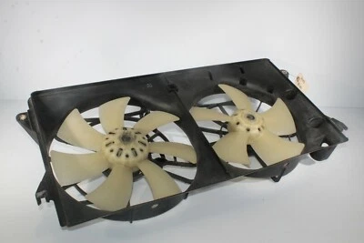 2003 TOYOTA MR2 RADIATOR / A/C CONDENSER COOLING FAN SHROUD ASSEMBLY A0473 - Image 1 of 4