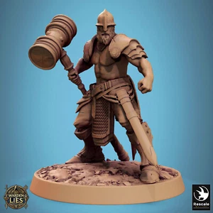 Medievil Resin Miniature Model Big Hammer Attack rescale Mini fantasy battle - Picture 1 of 3