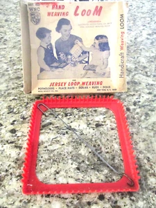 HANDICRAFT JERSEY LOOP HAND WEAVING LOOM WITH HOOK IN ORIGINAL BOX #403 VINTAGE - Picture 1 of 5